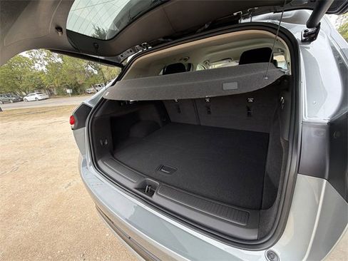 Certified 2023 Buick Envision Preferred w/ Sport Touring Package image 25