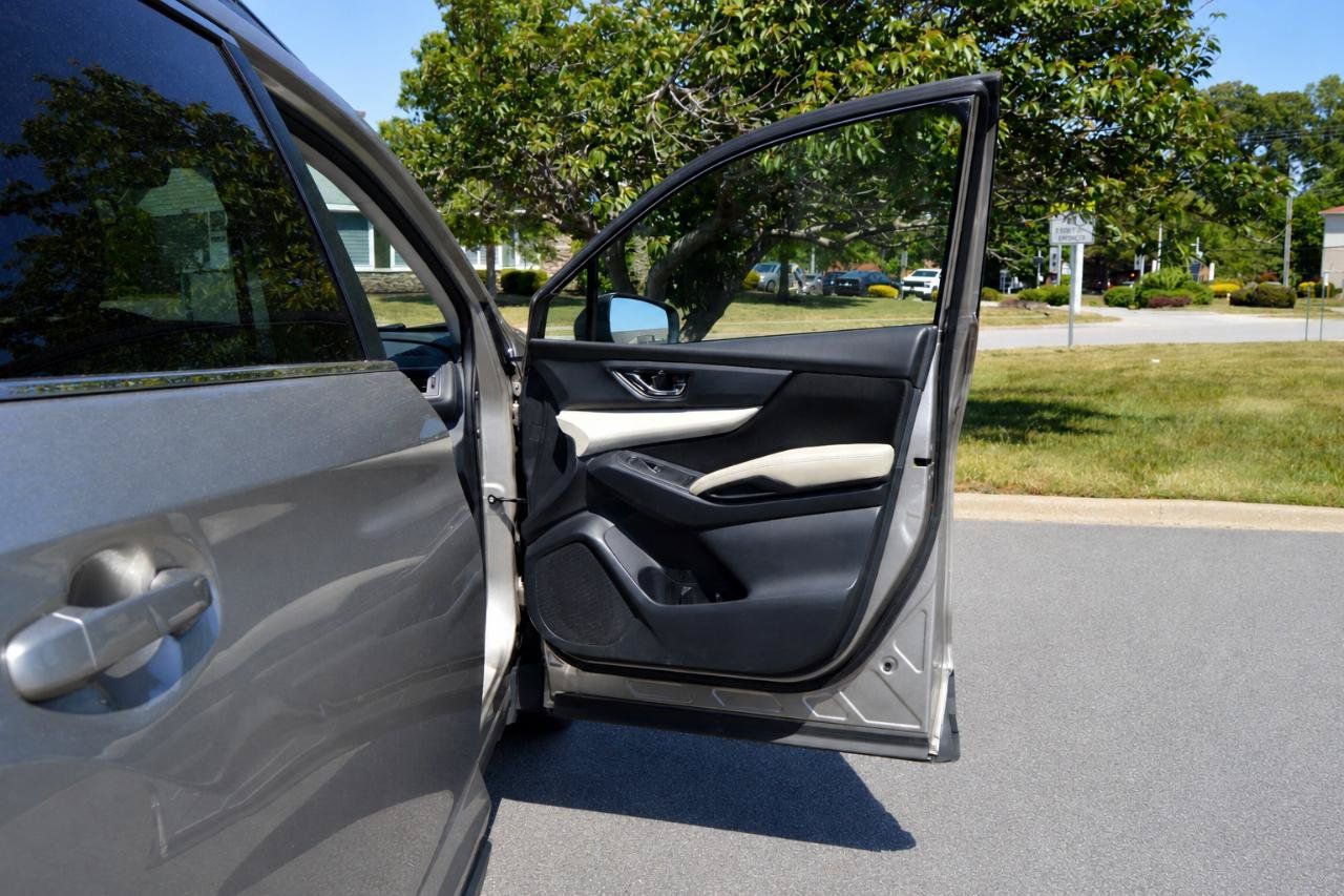 Used 2019 Subaru Ascent Premium AWD/4WD image 19