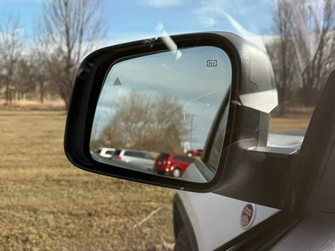 Used 2021 Jeep Grand Cherokee Trailhawk w/ Trailhawk Luxury Group image 12