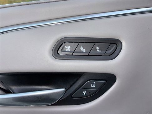 Used 2023 Cadillac Escalade Premium Luxury Platinum w/ LPO, Floor Liner Package image 33