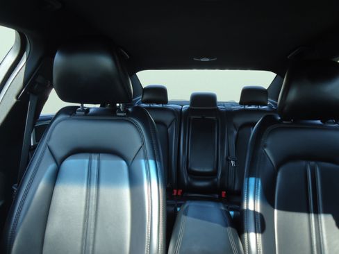 Used 2017 Lincoln MKZ Premiere FWD image 26