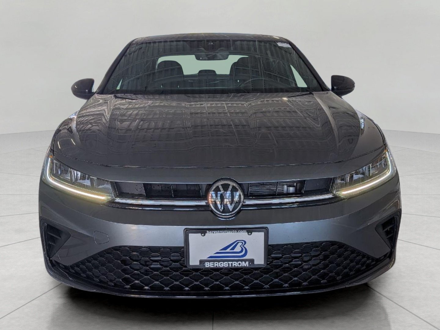 Used 2026 Volkswagen Jetta Sport FWD image 3