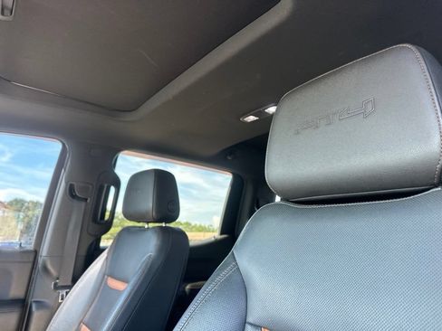 Used 2019 GMC Sierra 1500 AT4 w/ AT4 Premium Package AWD/4WD image 14