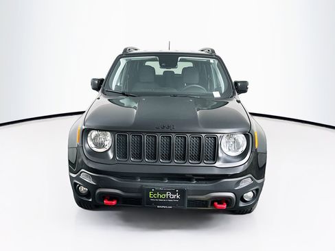 Used 2023 Jeep Renegade Trailhawk image 2
