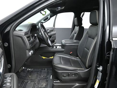 Used 2024 GMC Yukon XL SLT image 31