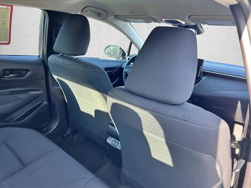 Certified 2025 Toyota Corolla LE image 21