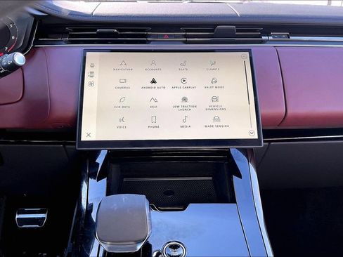 Used 2025 Land Rover Range Rover Sport Dynamic SE image 14