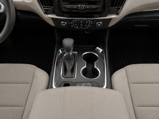 Used 2023 Chevrolet Traverse LS w/ Safety Package FWD image 12