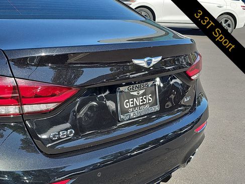 Used 2018 Genesis G80 3.3T Sport RWD image 11