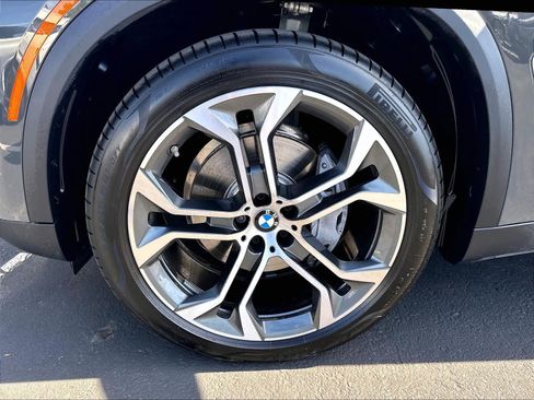 Used 2026 BMW X5 xDrive40i AWD/4WD image 37