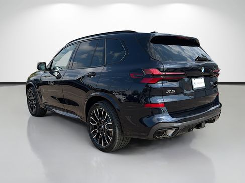 New 2026 BMW X5 xDrive40i w/ M Sport Package image 5