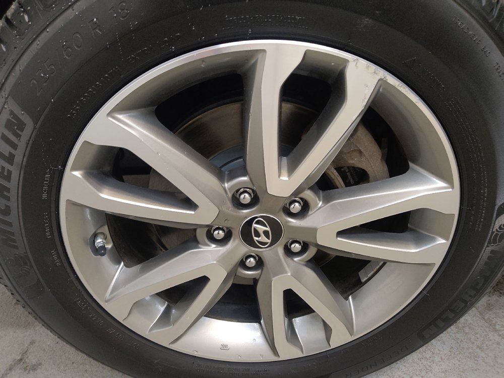 Used 2014 Hyundai Santa Fe Sport 2.0T AWD/4WD image 31
