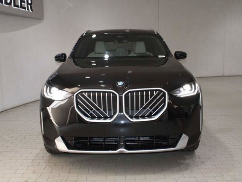 Used 2025 BMW X3 xDrive30i image 9
