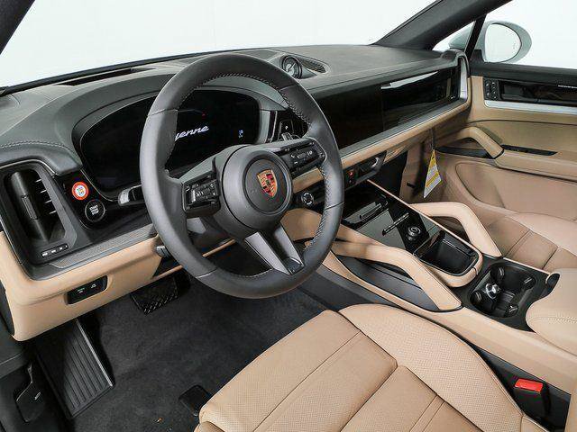 Used 2026 Porsche Cayenne Coupe AWD/4WD image 4