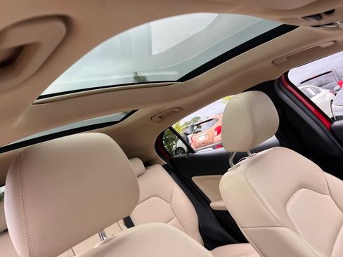 Used 2019 Mercedes-Benz GLA 250 4MATIC image 34