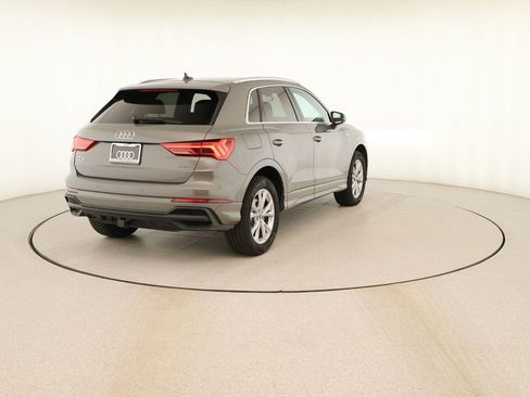 Used 2025 Audi Q3 2.0T Premium w/ Convenience Package AWD/4WD image 6