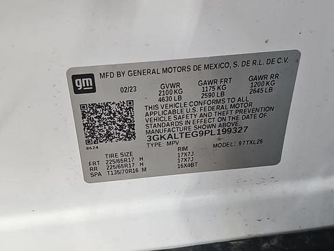 Used 2023 GMC Terrain SLE w/ LPO, Floor Liner Package AWD/4WD image 40