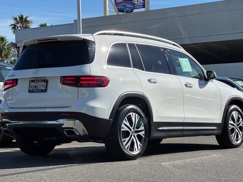 Certified 2025 Mercedes-Benz GLB 250 image 4