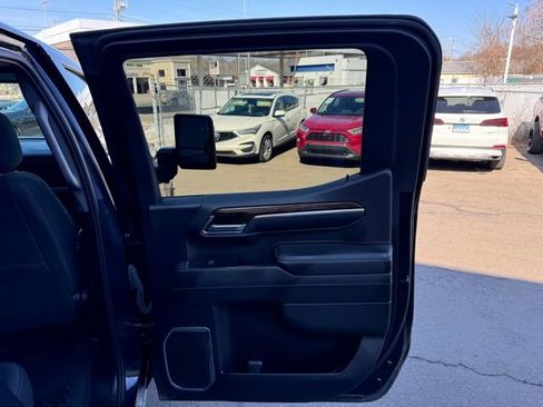 Used 2023 GMC Sierra 1500 Elevation image 13