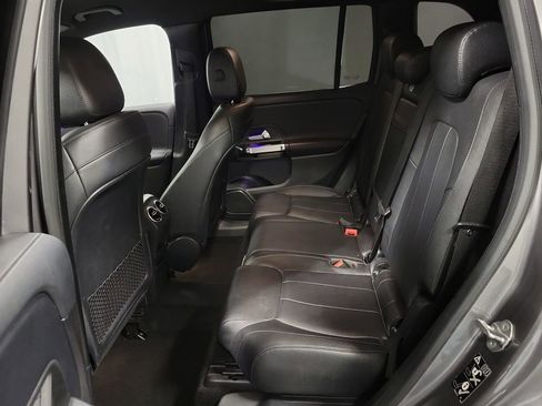 Used 2021 Mercedes-Benz GLB 250 image 22