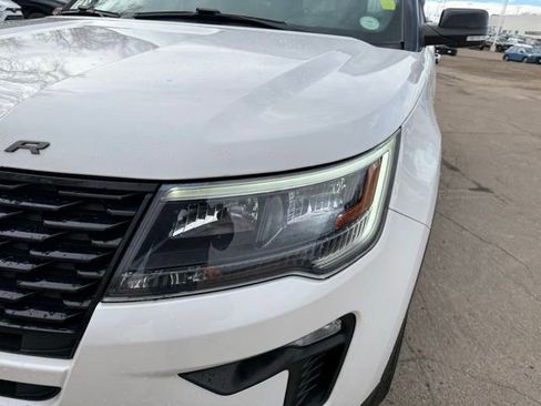 Used 2018 Ford Explorer Sport w/ Equipment Group 401A image 11