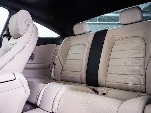 Used 2022 Mercedes-Benz C 300 4MATIC Coupe image 19