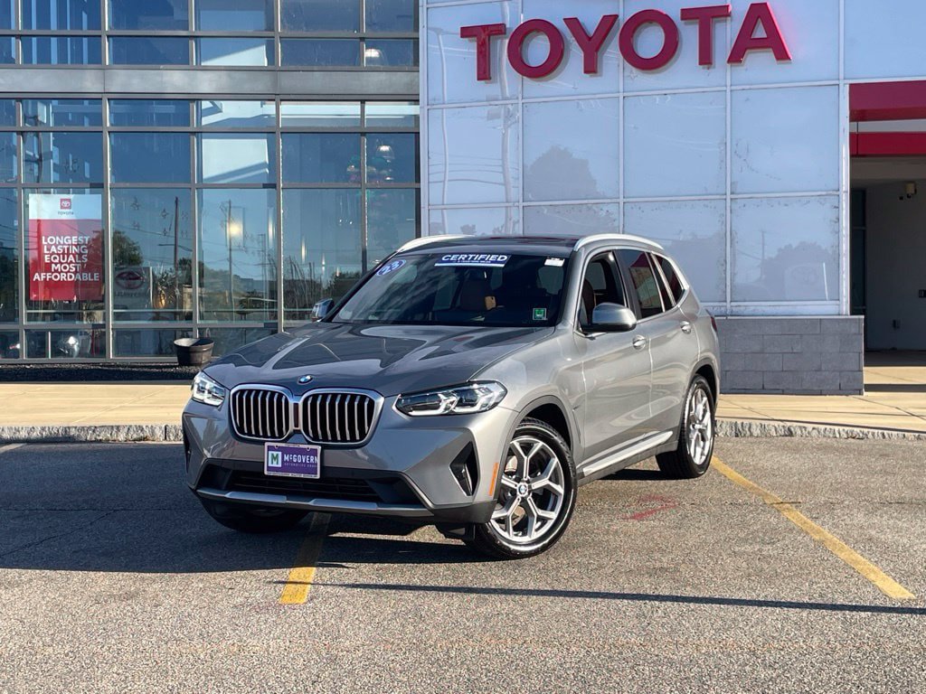 Used 2023 BMW X3 xDrive30i w/ Premium Package AWD/4WD image 1