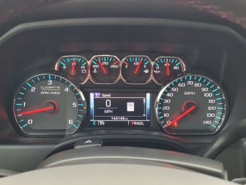 Used 2018 GMC Sierra 1500 SLT AWD/4WD image 23