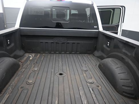 Certified 2024 Ford F350 Platinum image 9