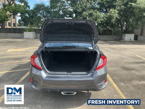 Used 2019 Honda Civic Sport image 5