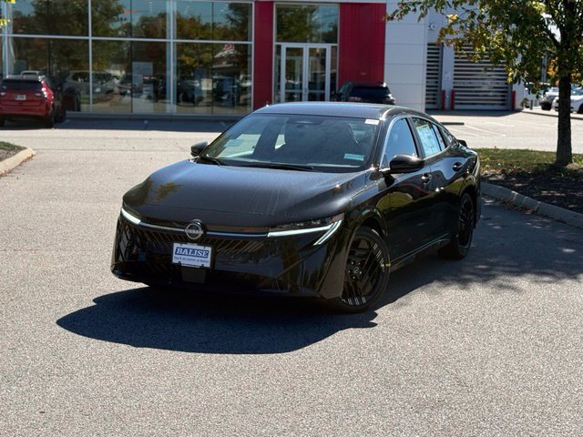 New 2027 Nissan Sentra SR w/ SR All Weather Package FWD image 2