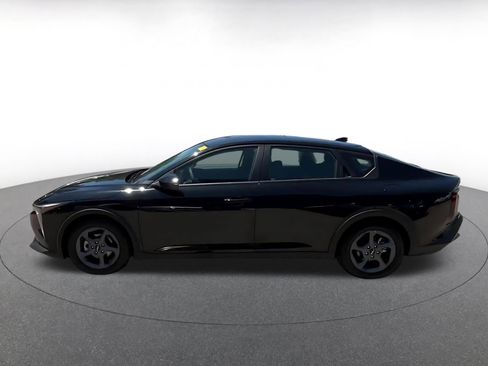 Used 2025 Kia K4 FWD image 8