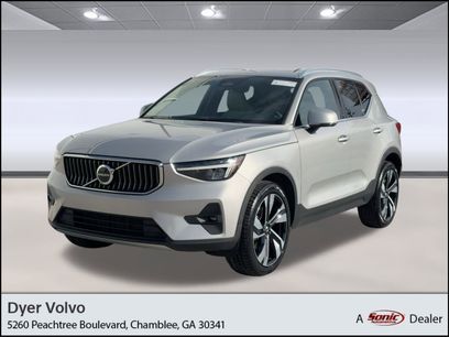 Certified 2023 Volvo XC40 B5 Plus w/ Protection Package Premier