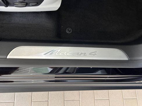 New 2025 Porsche Macan 4 Electric image 62