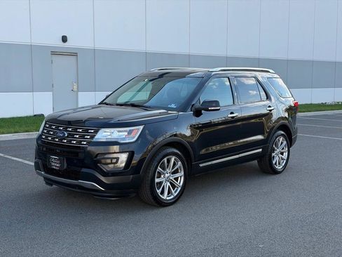 Used 2016 Ford Explorer Limited image 10