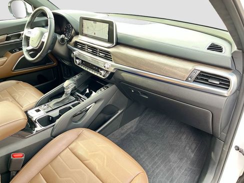 Certified 2022 Kia Telluride SX w/ SX Prestige Package image 35