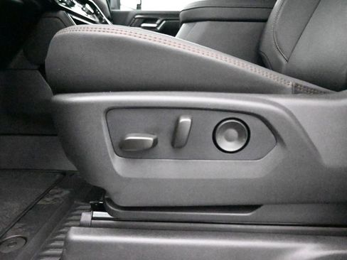 New 2026 GMC Sierra 2500 AT4 w/ AT4 Premium Plus Package image 11