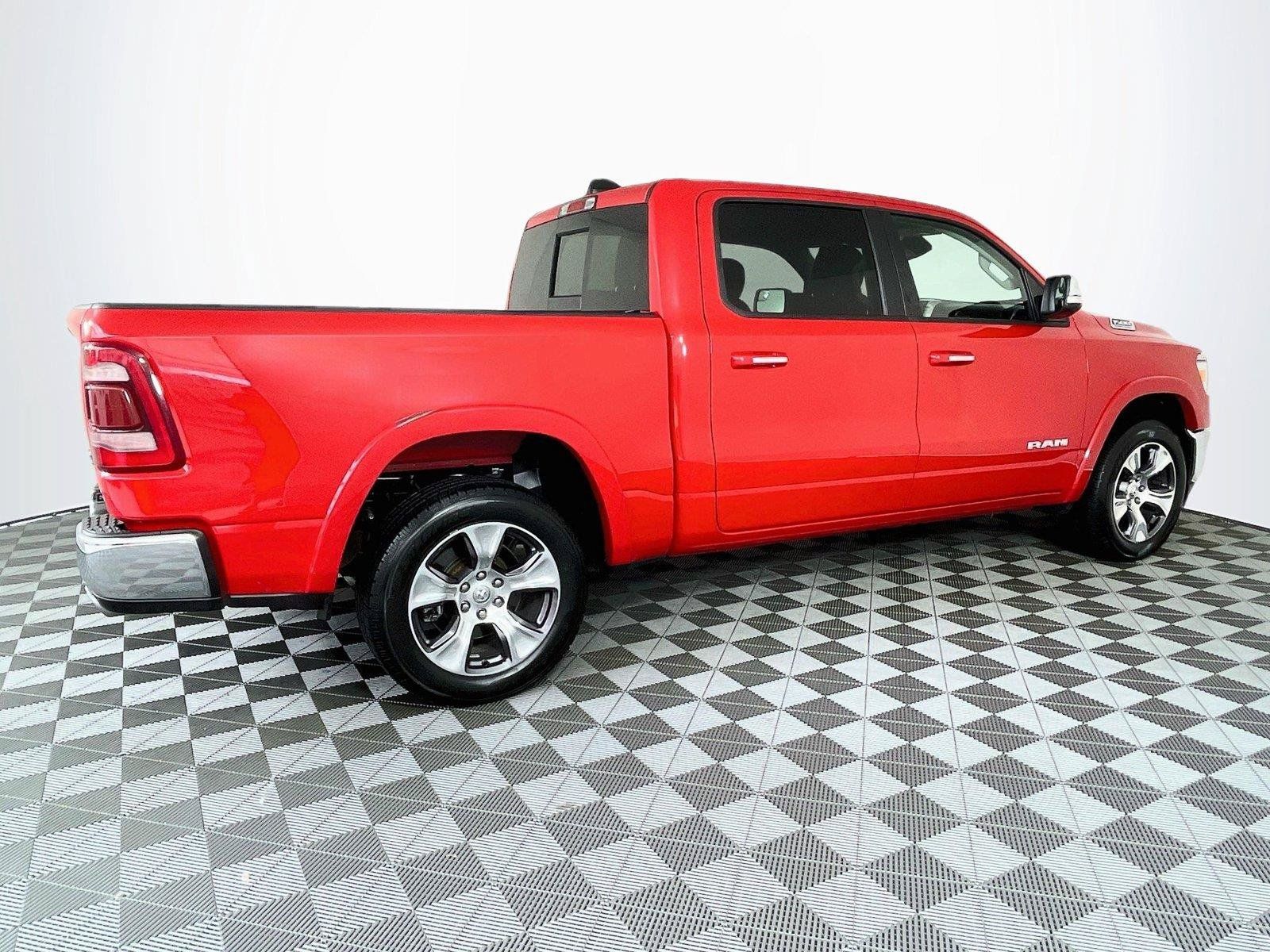 Used 2022 RAM 1500 Laramie AWD/4WD image 10