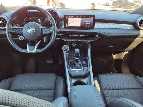 Used 2024 Alfa Romeo Tonale Ti w/ Active Assist Package image 17