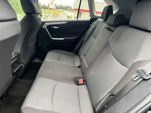 Certified 2025 Toyota RAV4 XLE AWD/4WD image 12