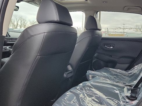 New 2026 Honda HR-V EX-L image 6