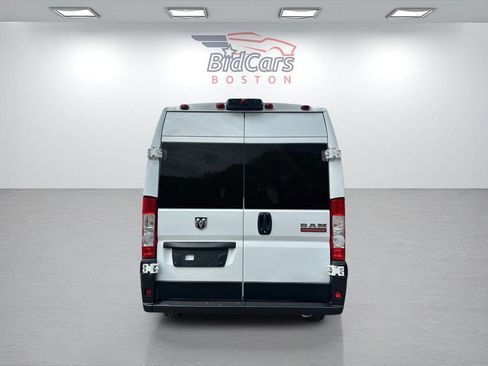 Used 2021 RAM ProMaster 2500 FWD image 5