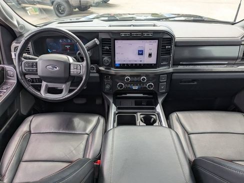 Used 2024 Ford F350 Lariat w/ Lariat Ultimate Package AWD/4WD image 17