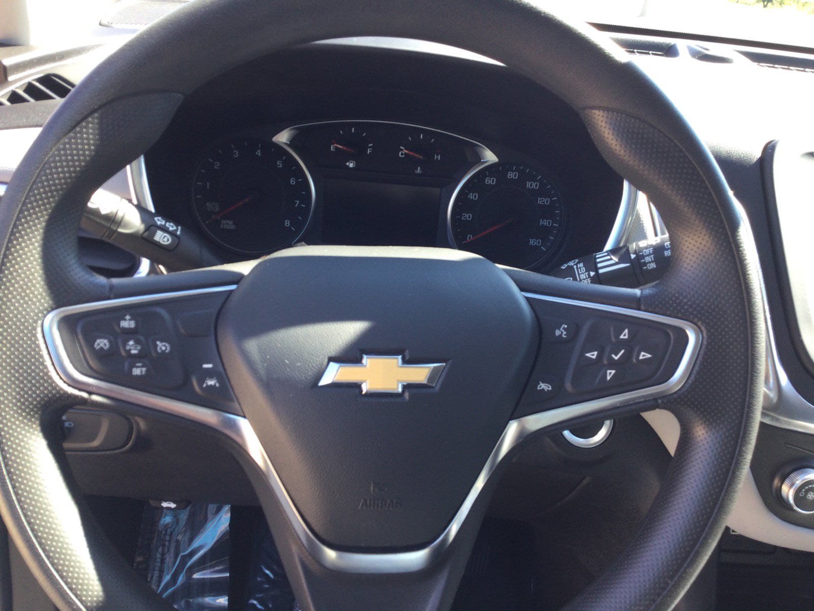 Used 2024 Chevrolet Equinox LS w/ LS Convenience Package FWD image 14