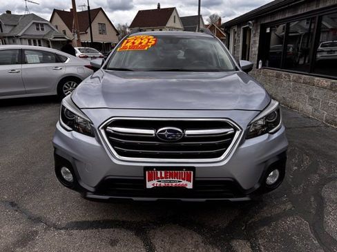 Used 2019 Subaru Outback 2.5i Premium w/ Protection Package #1 AWD/4WD image 2