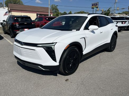 New 2026 Chevrolet Blazer EV LT w/ Midnight/Sport Edition image 4