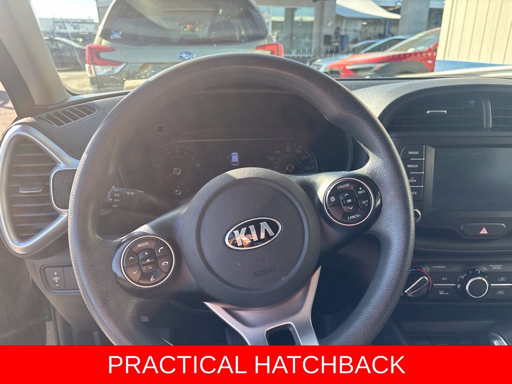 Used 2020 Kia Soul LX FWD image 11