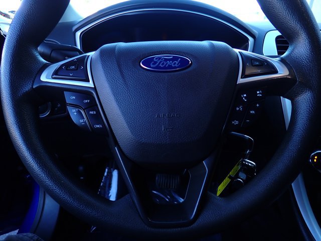 Used 2016 Ford Fusion SE FWD image 13