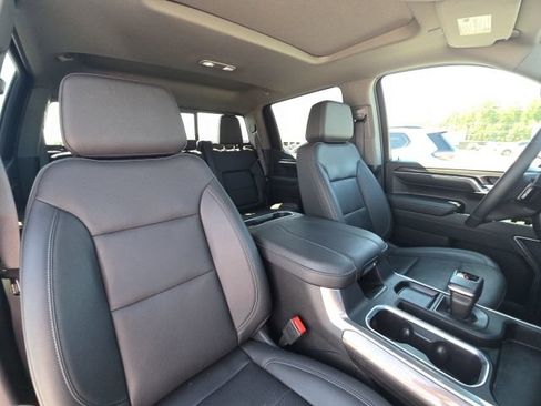 Used 2024 Chevrolet Silverado 1500 LTZ w/ LTZ Premium Package image 19