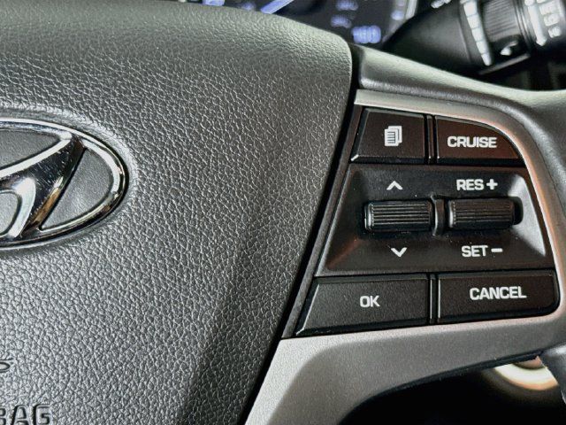 Used 2017 Hyundai Elantra Limited w/ Limited Tech Package 04 FWD image 12